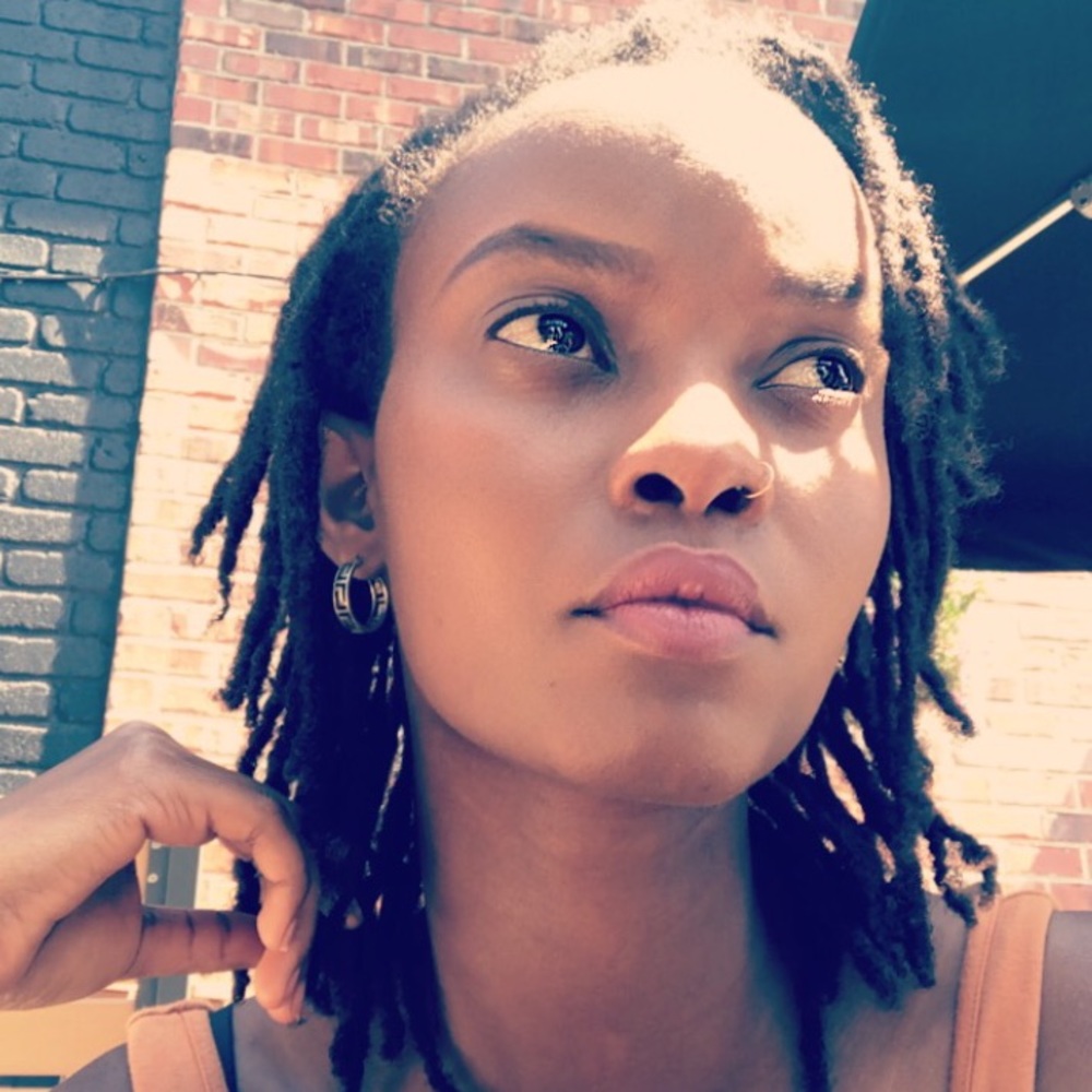 Meet your Posher, Ella